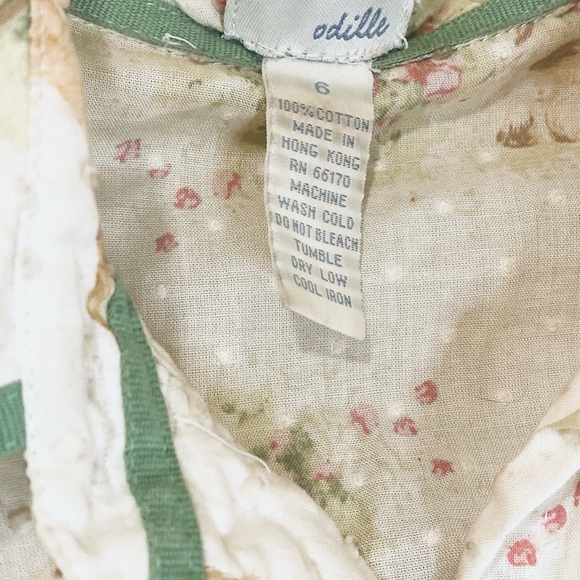 Adorable, printed blouse from Anthropologie size 6 - Picture 2 of 7